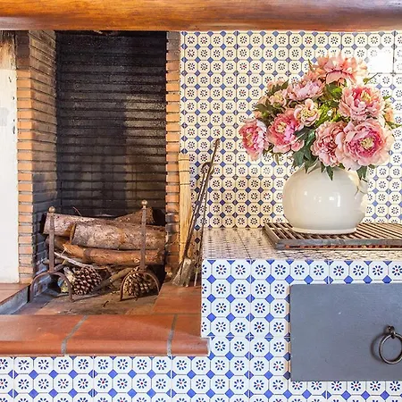 Villa Le Bicocche Farmhouse: Tuscany Stone With Pool Montemagno (Lucca)